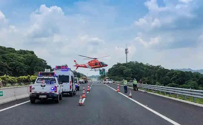 巫山高速公路汽车救援案例